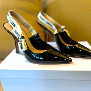 CHRISTIAN DIOR
Patent Ribbon J'Adior Slingback 100mm Heels Shoes 38 8 Black